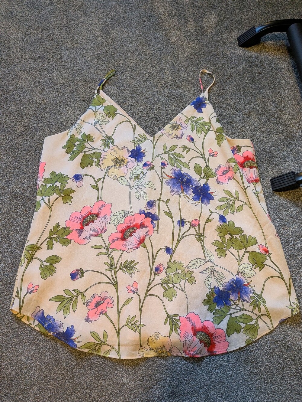 Express Floral Tank Top Size Medium